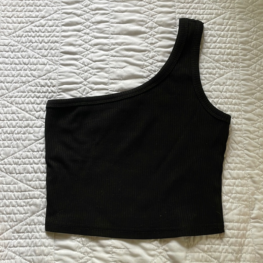 SHEIN One Shoulder Rib Crop Top